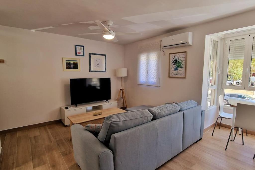 Moderno Apartamento Sevilla Zona Nervion. Wifi/Ac Екстер'єр фото