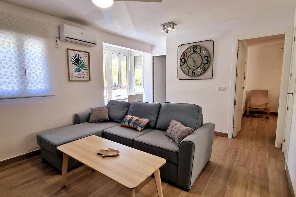 Moderno Apartamento Sevilla Zona Nervion. Wifi/Ac Екстер'єр фото