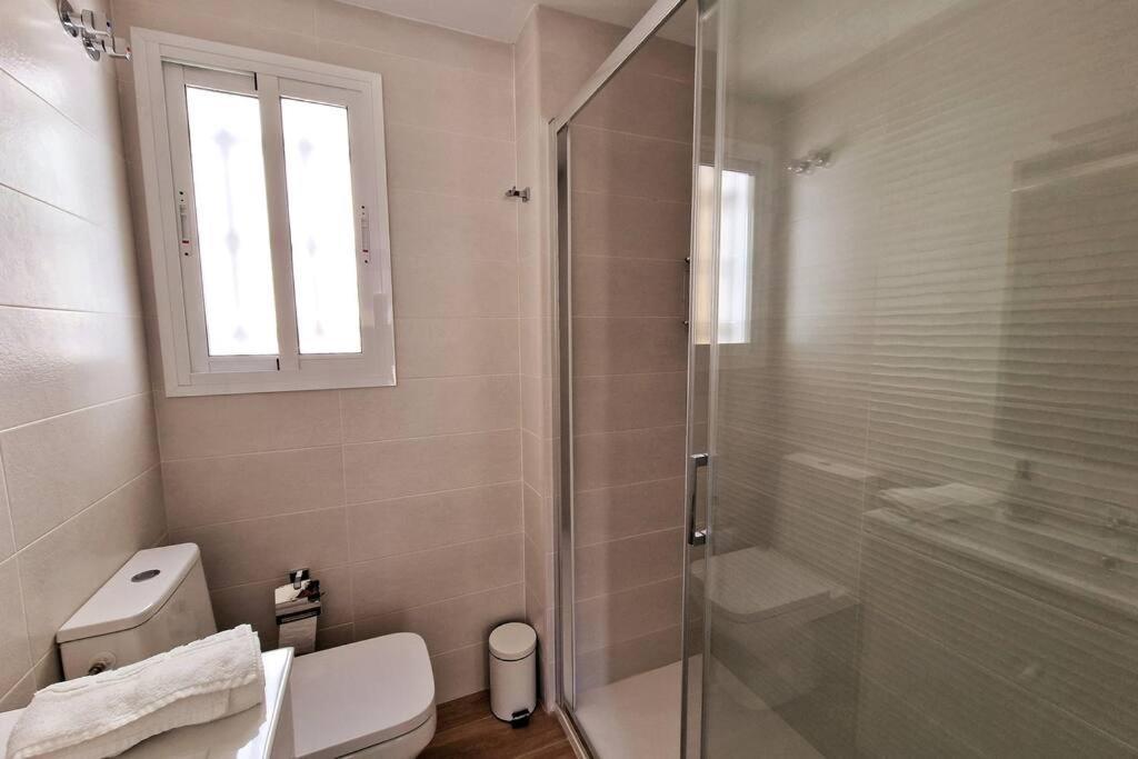 Moderno Apartamento Sevilla Zona Nervion. Wifi/Ac Екстер'єр фото